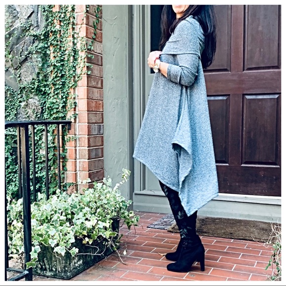 Asymmetrical swing off the shoulder cowlneck tunic - Picture 4 of 8